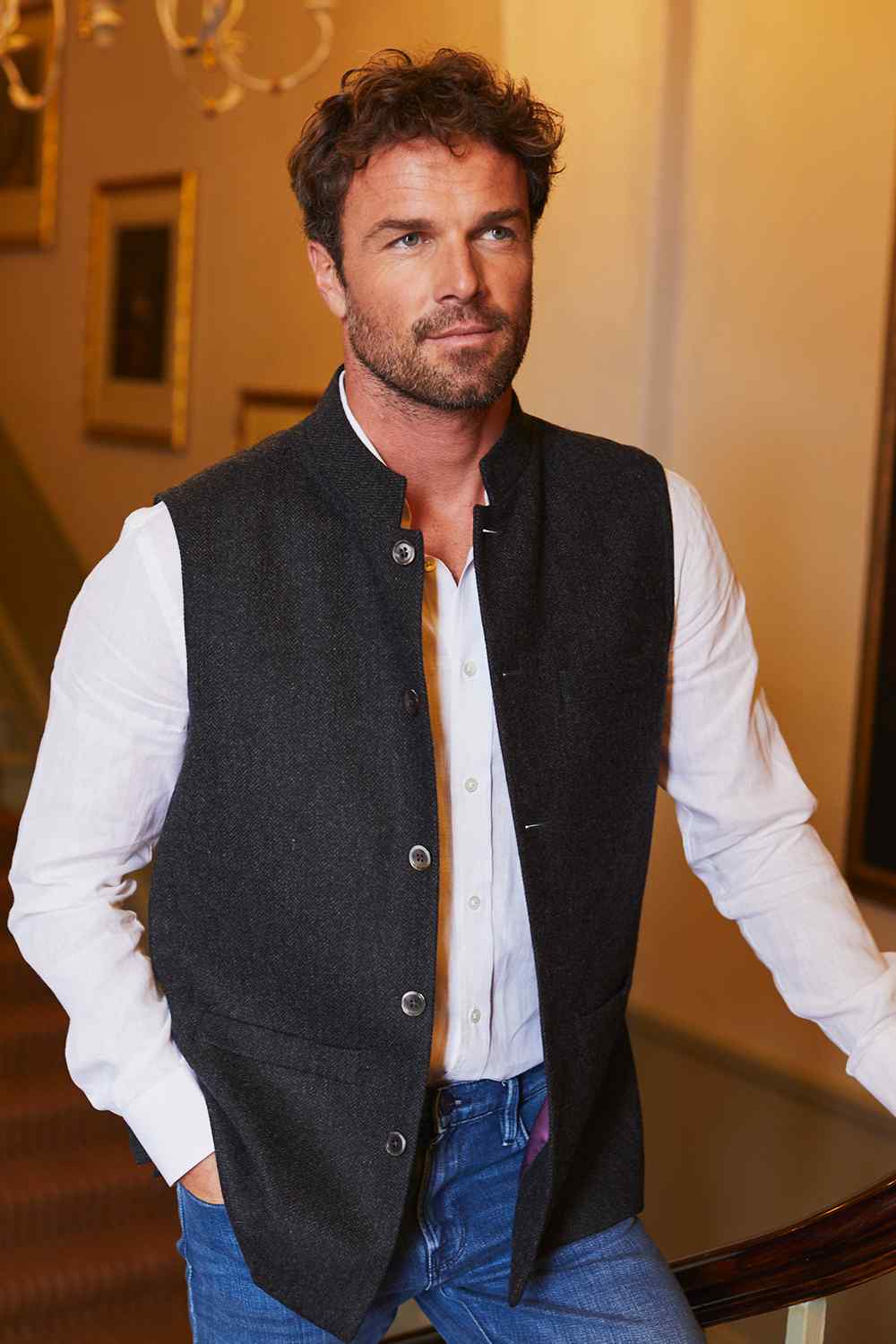TOBO Fine Wool Nehru Gilet - Charcoal Herringbone